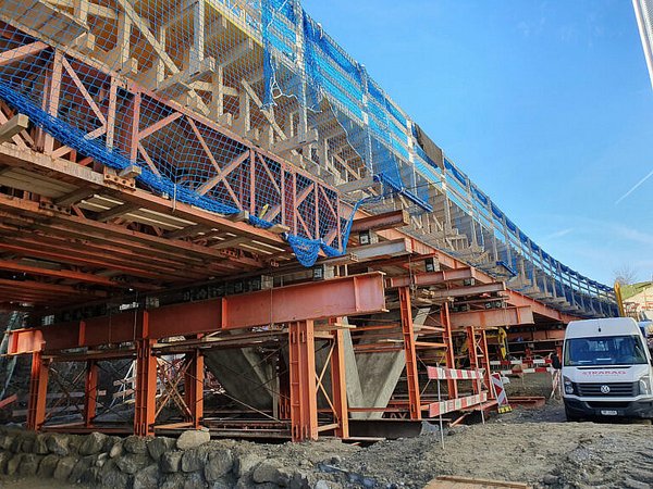 Bachtalbrücke (Südwestumfahrung Sins)